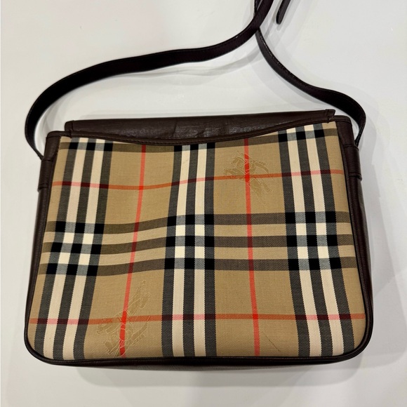 Burberrys Nova Check bag - Picture 3 of 6